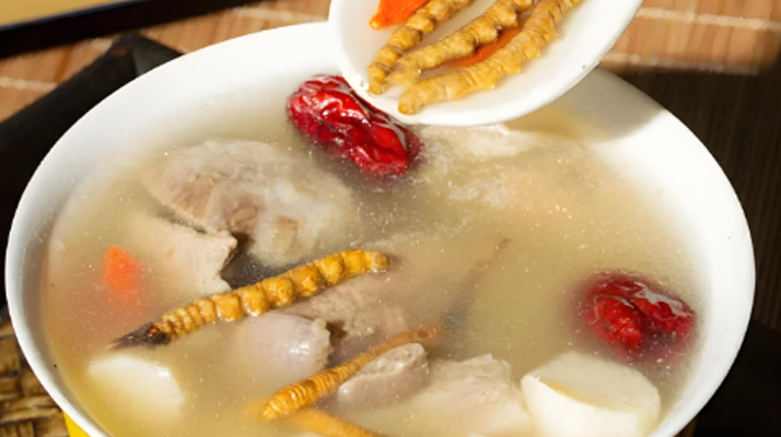 哪些人不易服用冬蟲(chóng)夏草